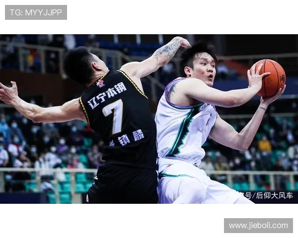 杭州篮球队强势领跑锦标赛积分榜总分达61分展现实力