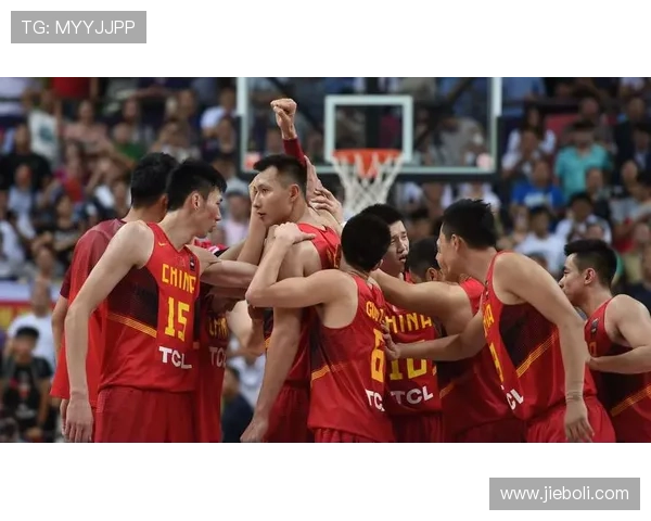 杭州篮球队实力解析:从战术到球员全面剖析球队竞争力与未来发展潜力 杭州篮球队实力解析:从战术到球员全面剖析球队竞争力与未来发展潜力