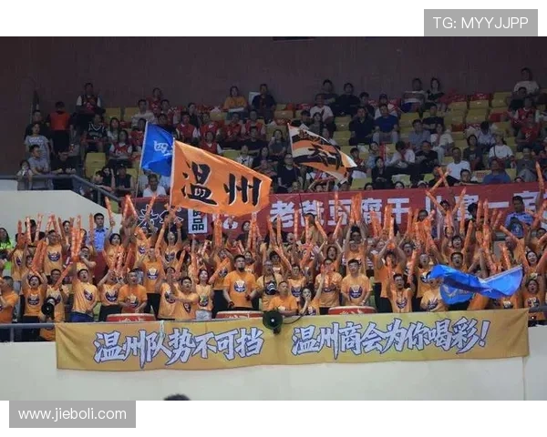 杭州足球队以85分领跑联合会杯积分榜展现强大实力