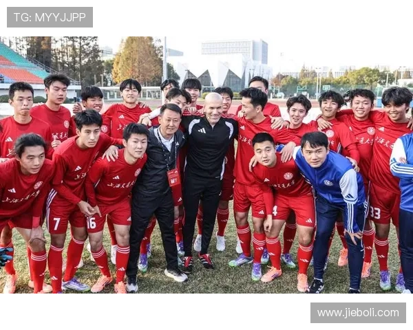 与足球明星同框瞬间捕捉特效分享让你的照片更具魅力与个性